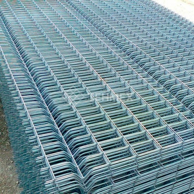  Панели заборные оцинкованные в картах 200x50x5 мм