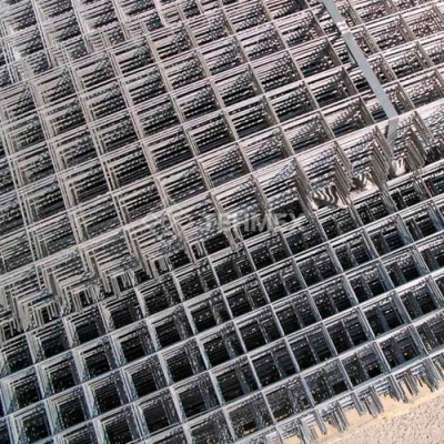  Сетка сварная арматурная неоцинкованная проволока ВР-1 в картах 200x200x4 мм ГОСТ 23279-85